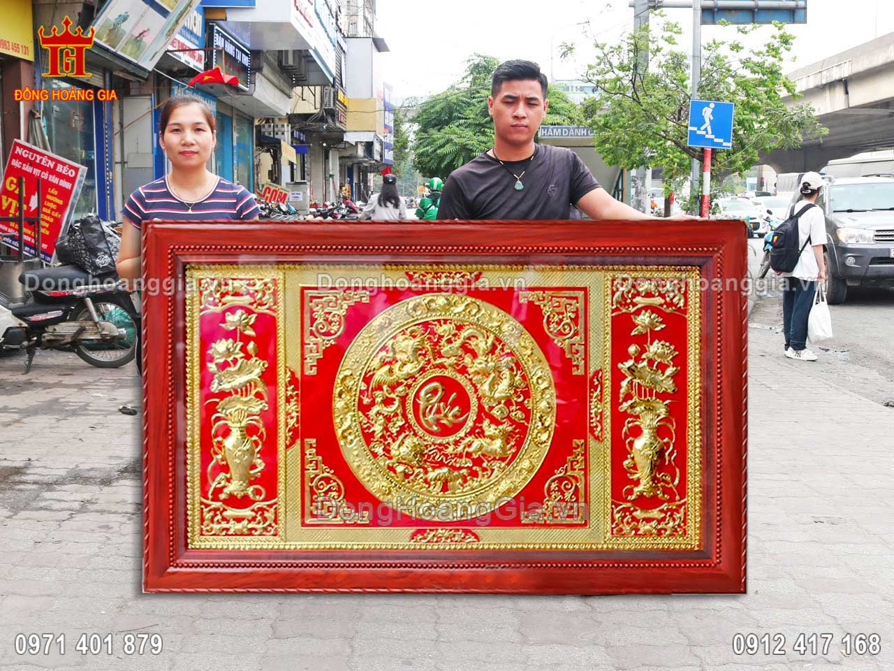 Tranh tứ linh chữ phúc mạ vàng mang ý nghĩa tài lộc, may mắn